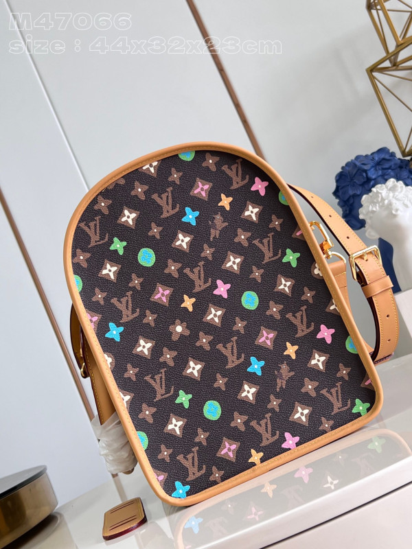 l**is V*t*n dog bag-44*32*23cm