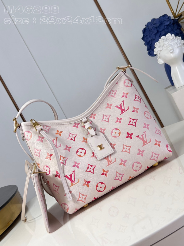 l**is V*t*n carryall pm-29*24*12cm