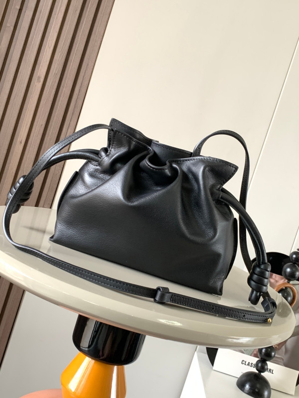 LOEWE Mini Flamenco clutch-23*18*9cm
