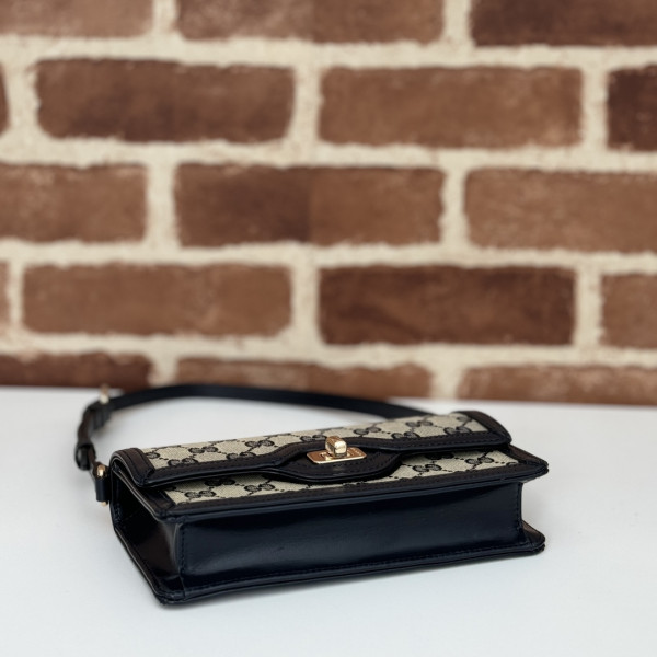 G*u*i luce mini shoulder bag-20*10*4cm