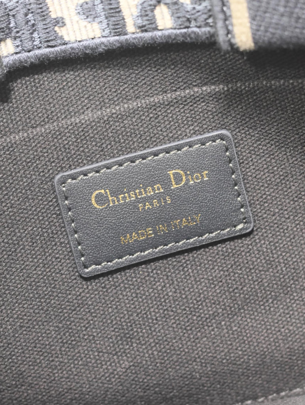 D*or east-west book tote-27*14*11cm
