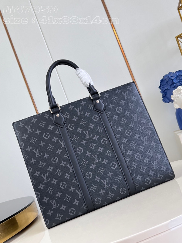 l**is V*t*n sac plat 24h-41*33*14cm