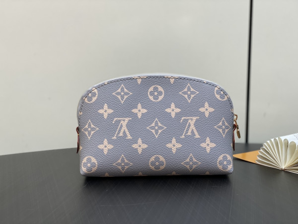 l**is V*t*n pochette cosmétique pm