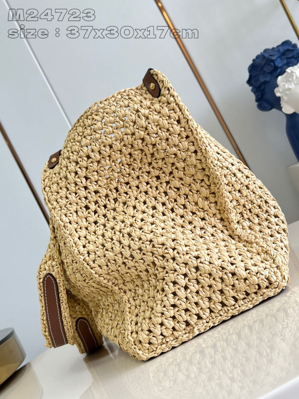 l**is V*t*n onthego mm-37.5*30*17cm