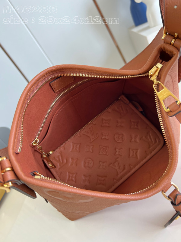 l**is V*t*n carryall pm-29*24*12cm