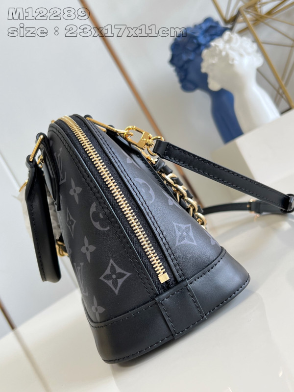 l**is V*t*n alma bb-23.5*17.5*11.5cm