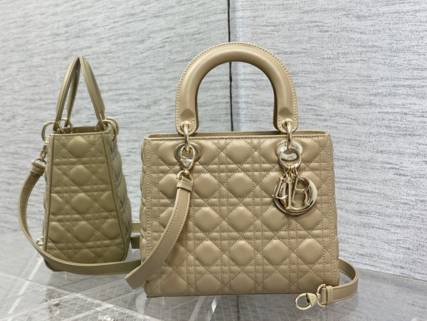 lady D*or gold large calfskin-24cm