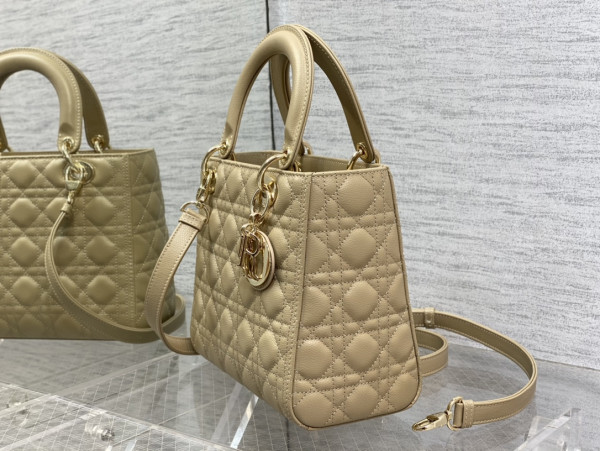 lady D*or gold large calfskin-24cm