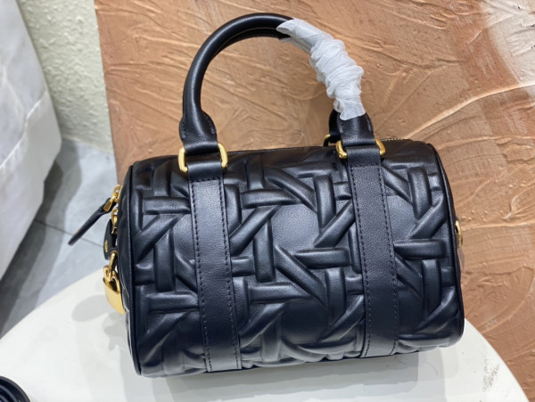 D*or groove 20 bag