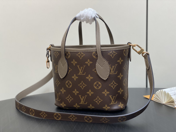 l**is V*t*n neverfull bandoulière inside out bb