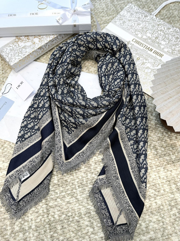 D*or scarf