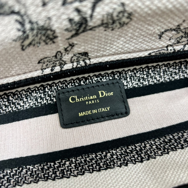 D*or medium lady d-lite bag