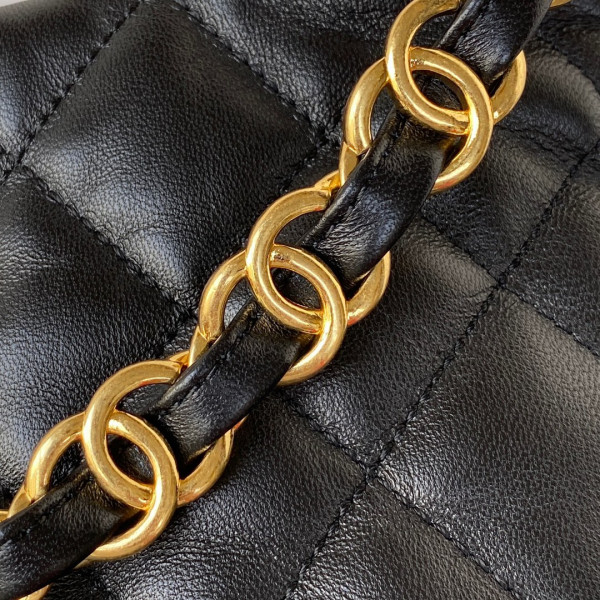 CL HOBO HANDBAG