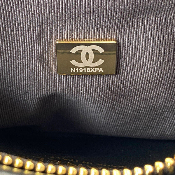 CL HOBO HANDBAG